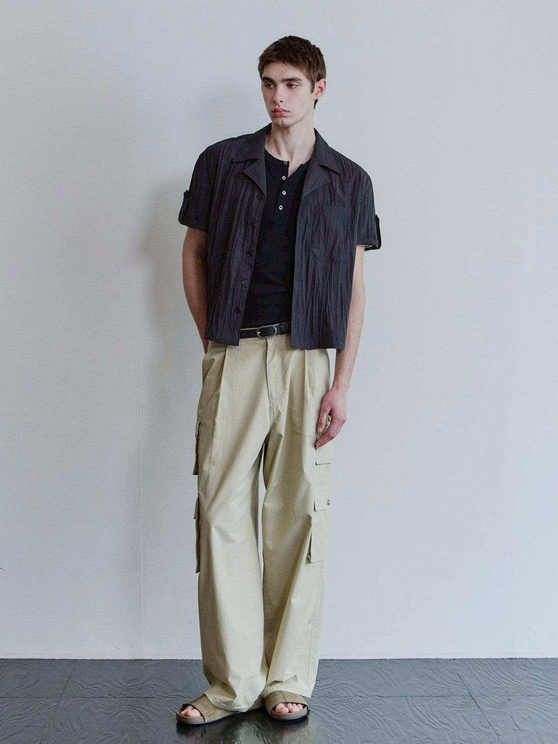 【Waviness】Creased Open Collar Half Shirt