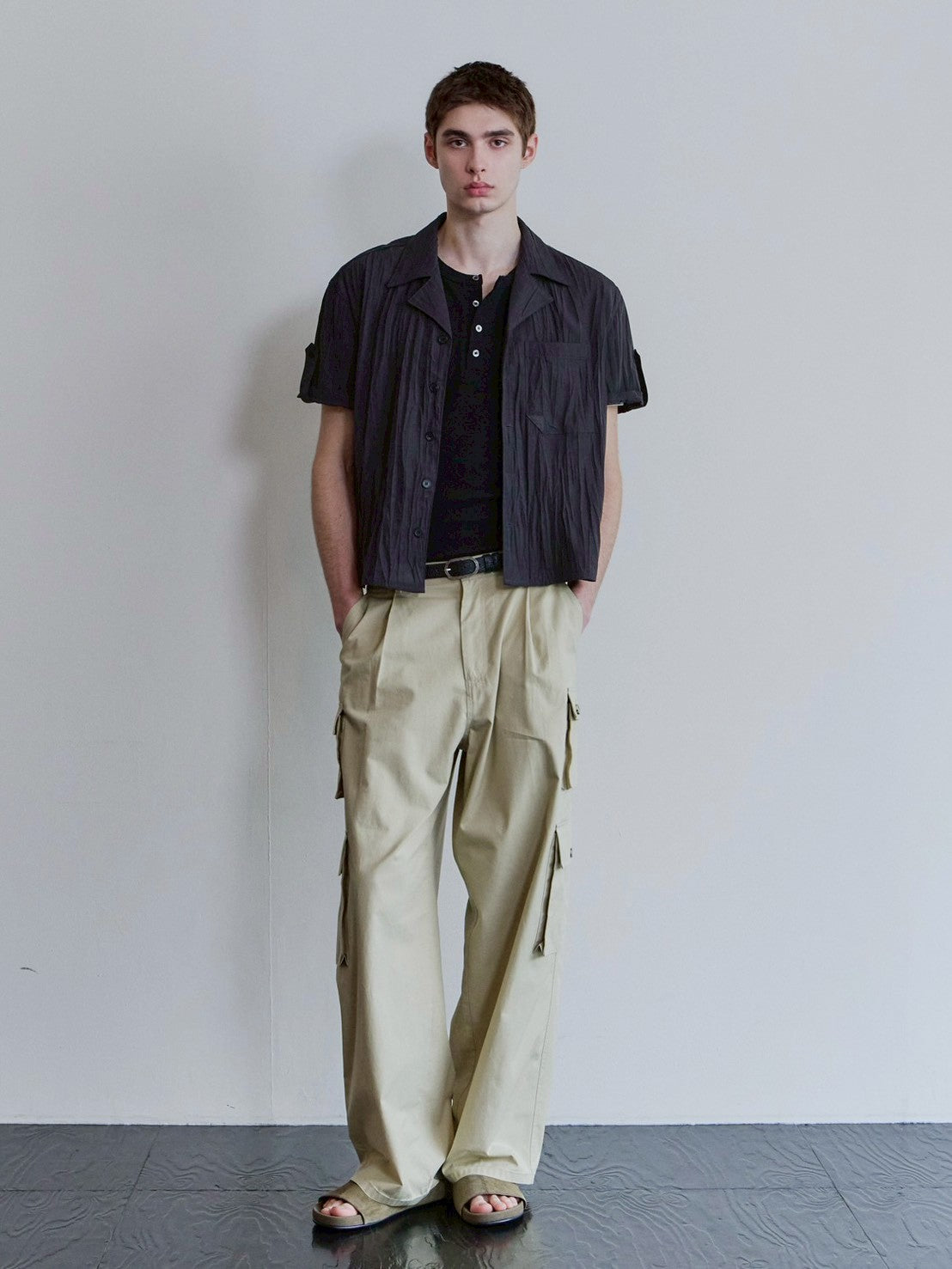 【Waviness】Creased Open Collar Half Shirt