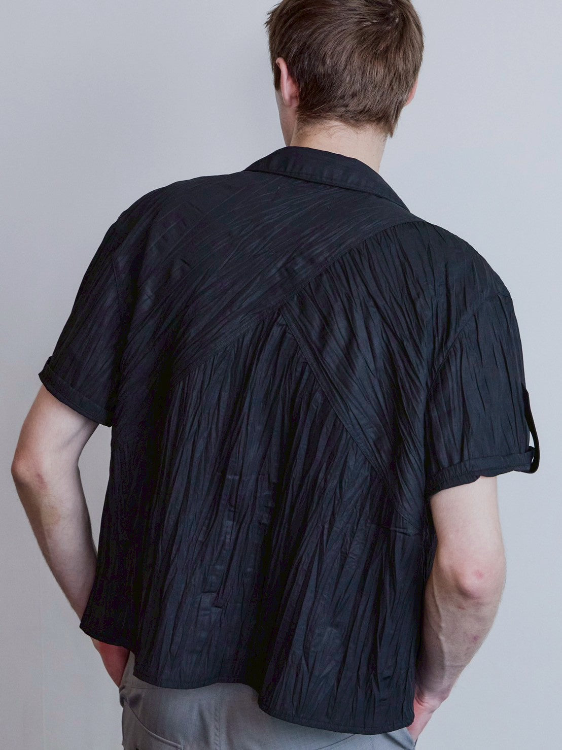 【Waviness】Creased Open Collar Half Shirt