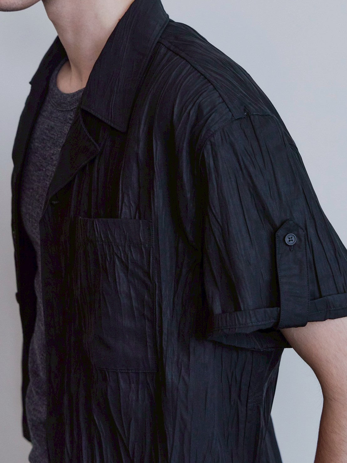 【Waviness】Creased Open Collar Half Shirt