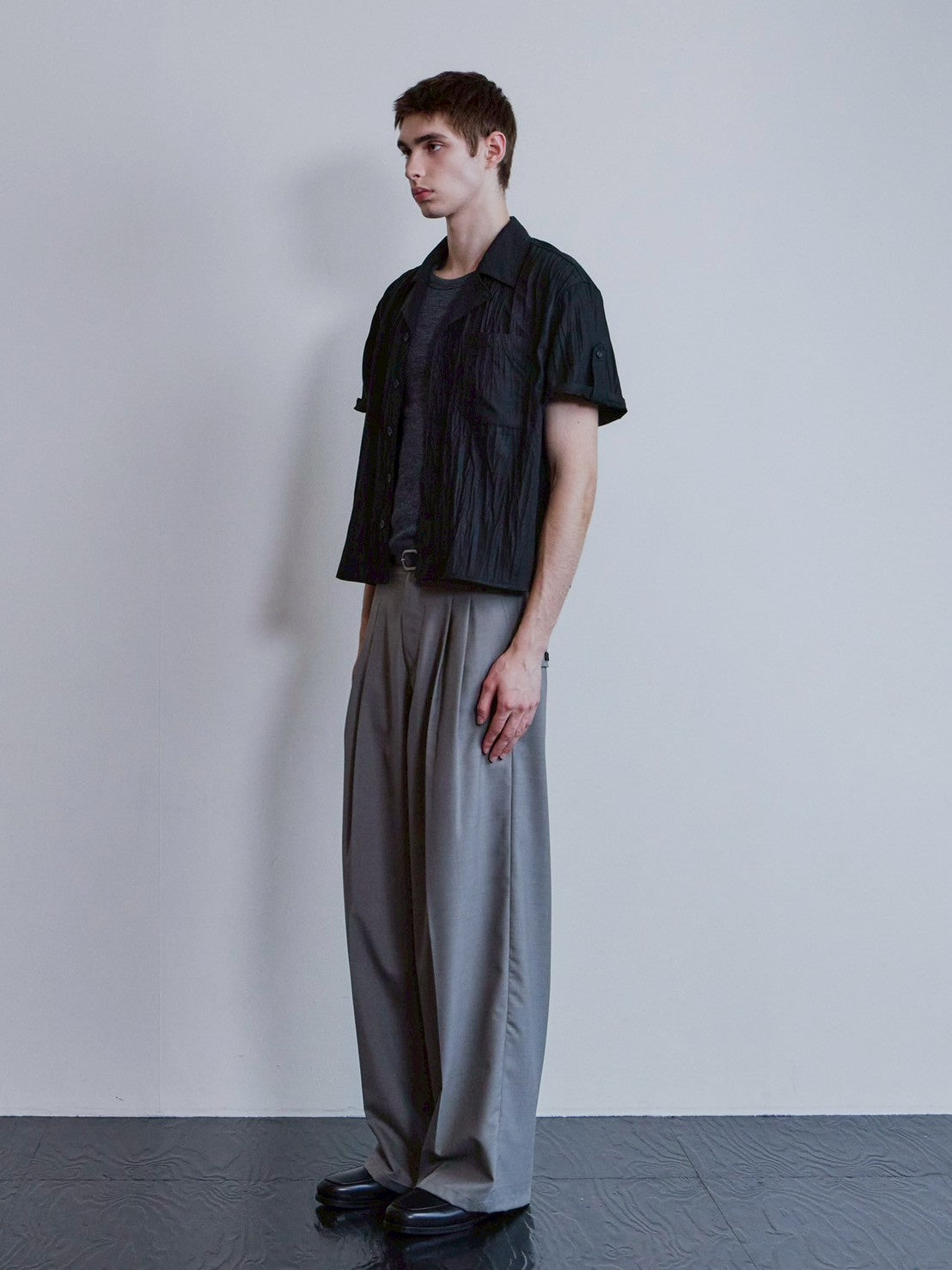 【Waviness】Creased Open Collar Half Shirt