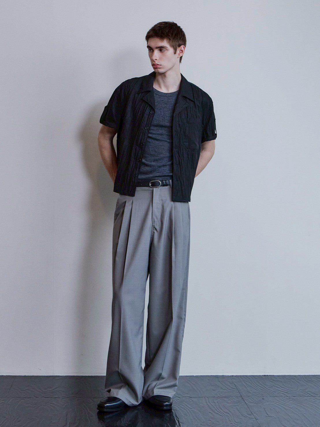 【Waviness】Creased Open Collar Half Shirt