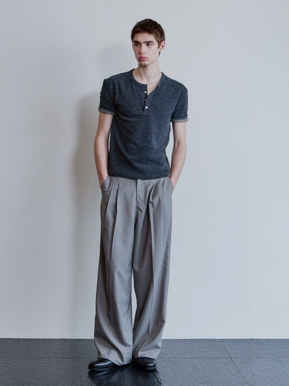 【Waviness】Ribbed Layered Henley-neck T-shirts