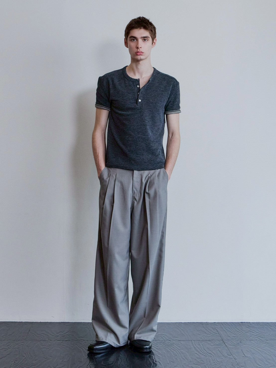 【Waviness】Ribbed Layered Henley-neck T-shirts