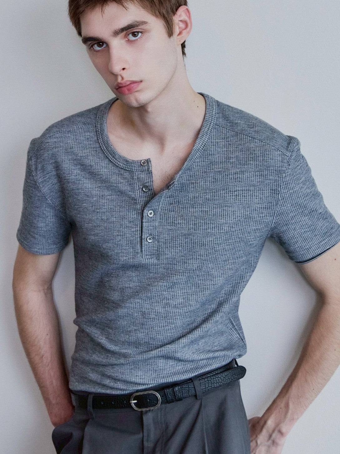 【Waviness】Ribbed Layered Henley-neck T-shirts