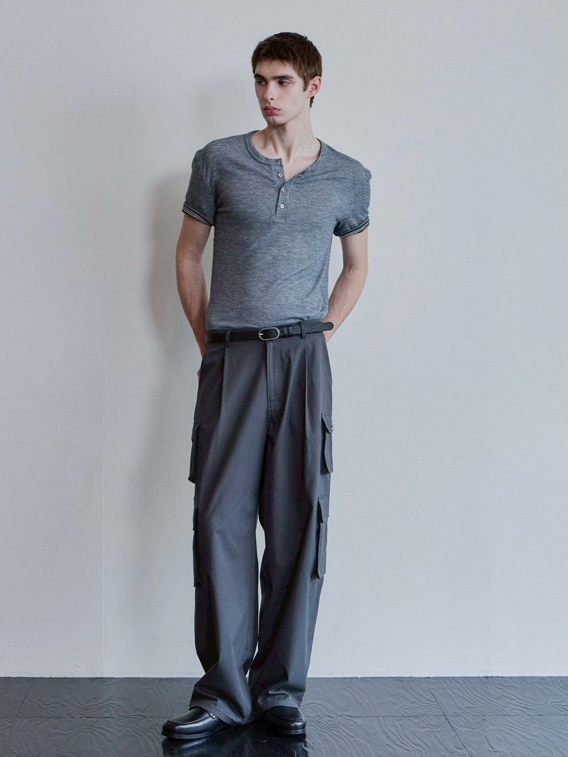 【Waviness】Ribbed Layered Henley-neck T-shirts