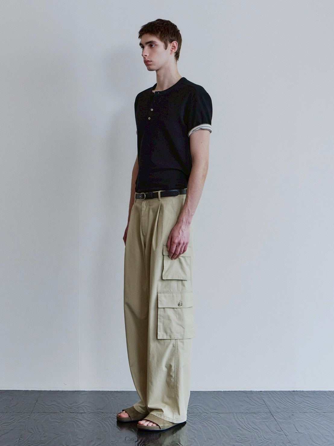 【Waviness】Ribbed Layered Henley-neck T-shirts