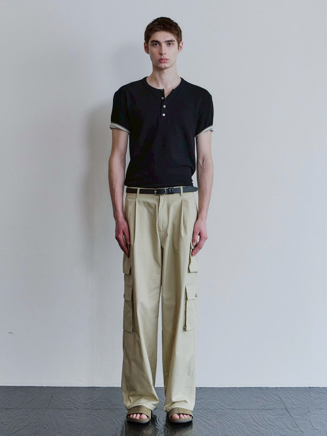 【Waviness】Ribbed Layered Henley-neck T-shirts