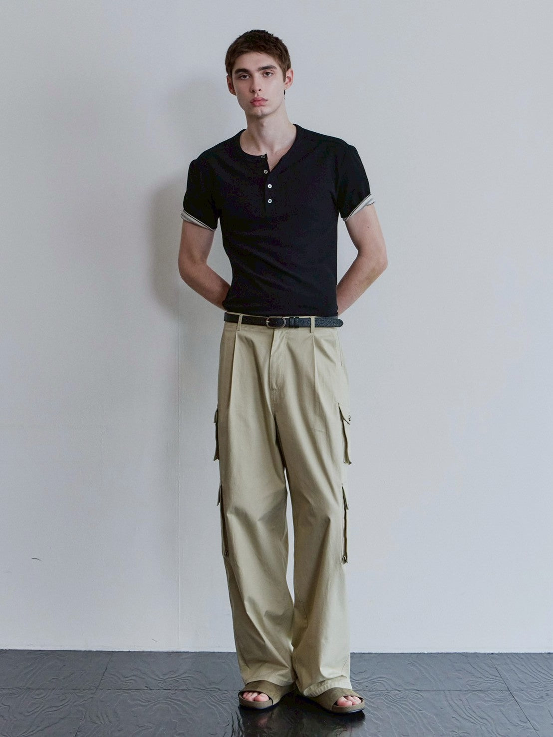 【Waviness】Ribbed Layered Henley-neck T-shirts
