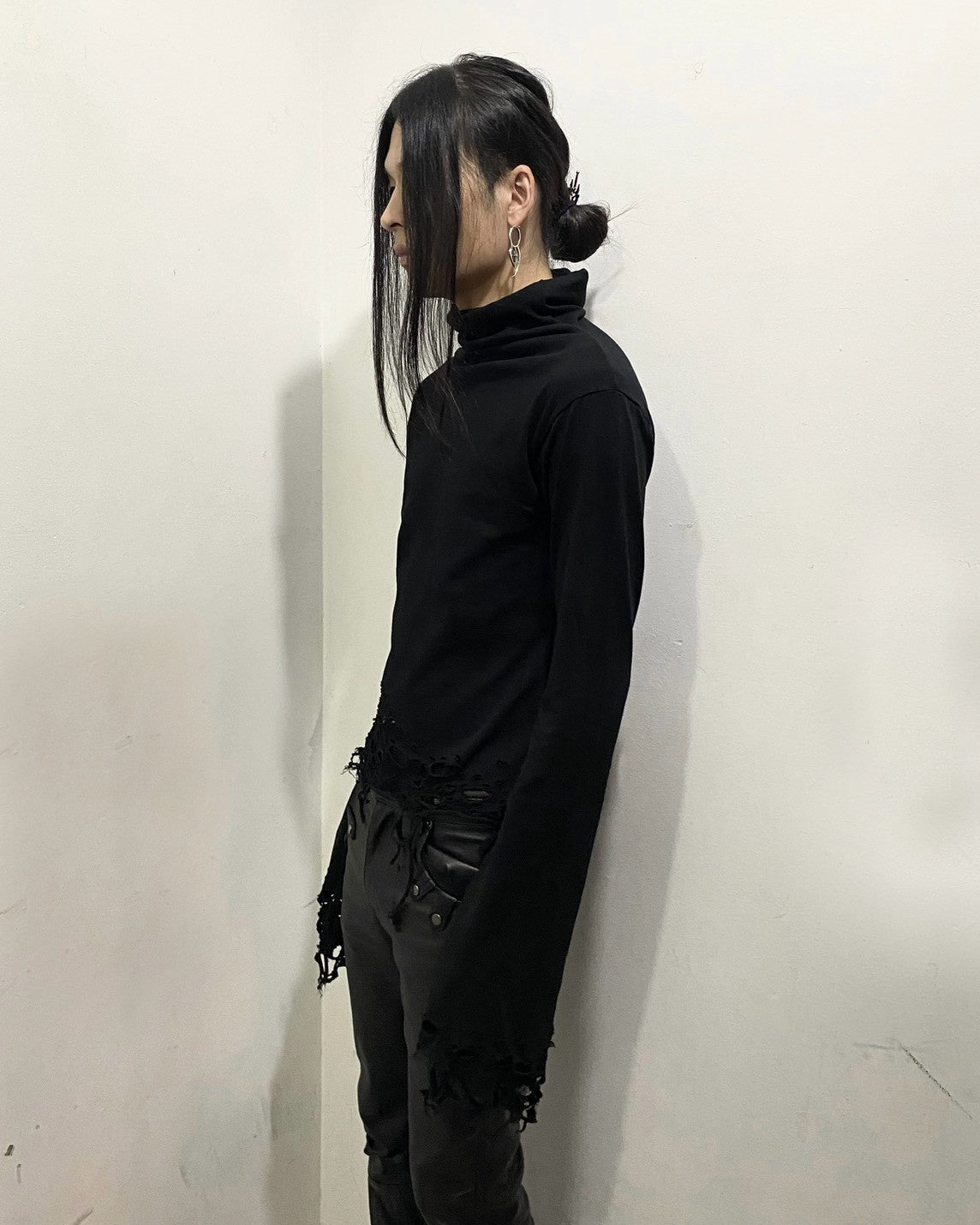 【YIKAI LABORATORY】REMAINS TURTLENECK