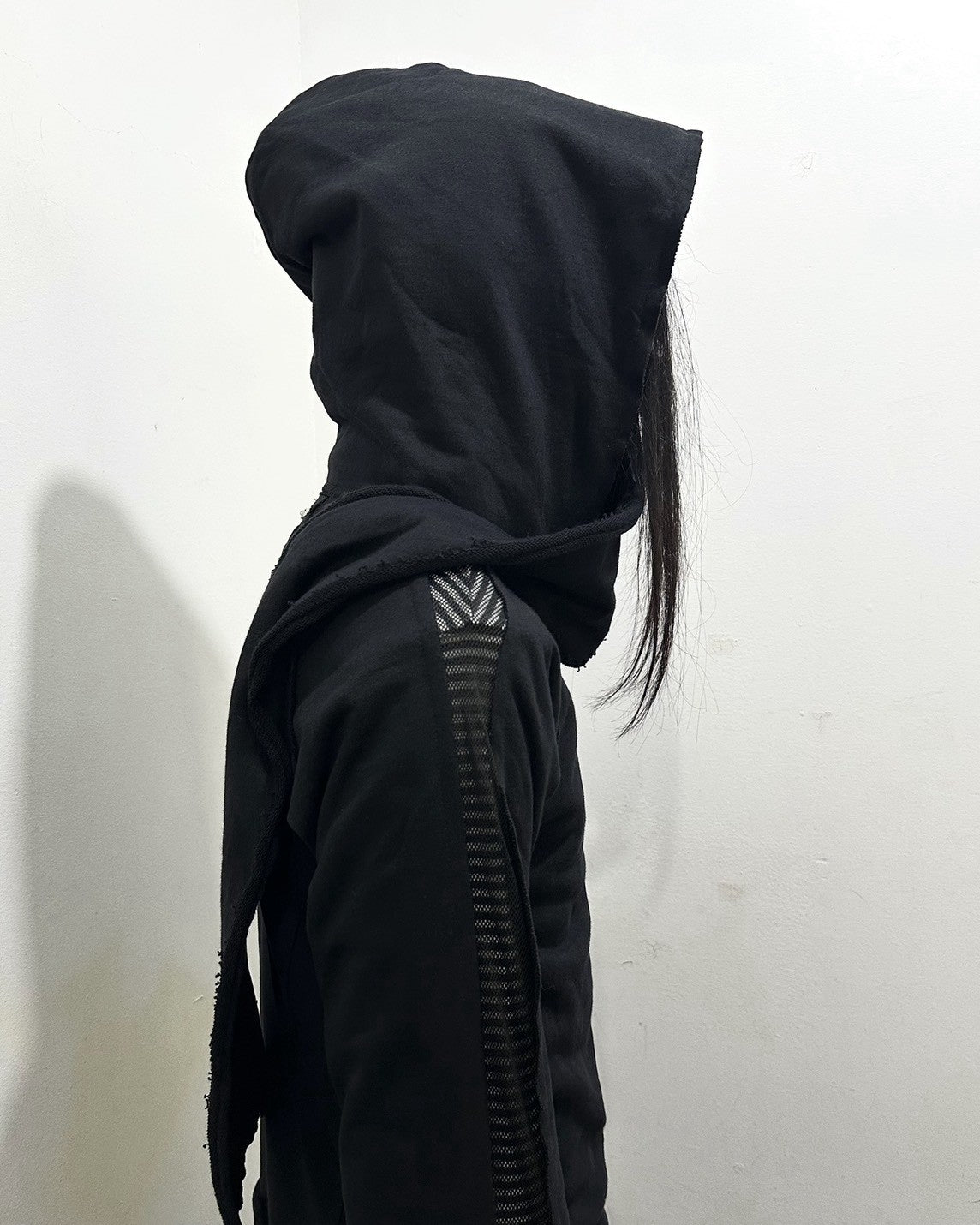 【YIKAI LABORATORY】COCOON ASYMMETRIC ZIPPER HOODIE