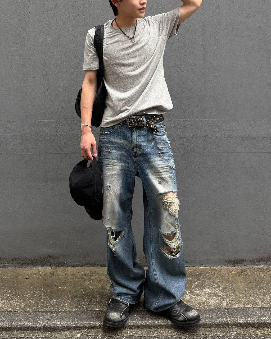 受注制【Chikashitsu +】muscle fit crop t-shirt (3color)
