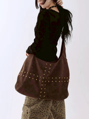 【runningHIGH】STUDDED NUBUCK MESSENGER BAG