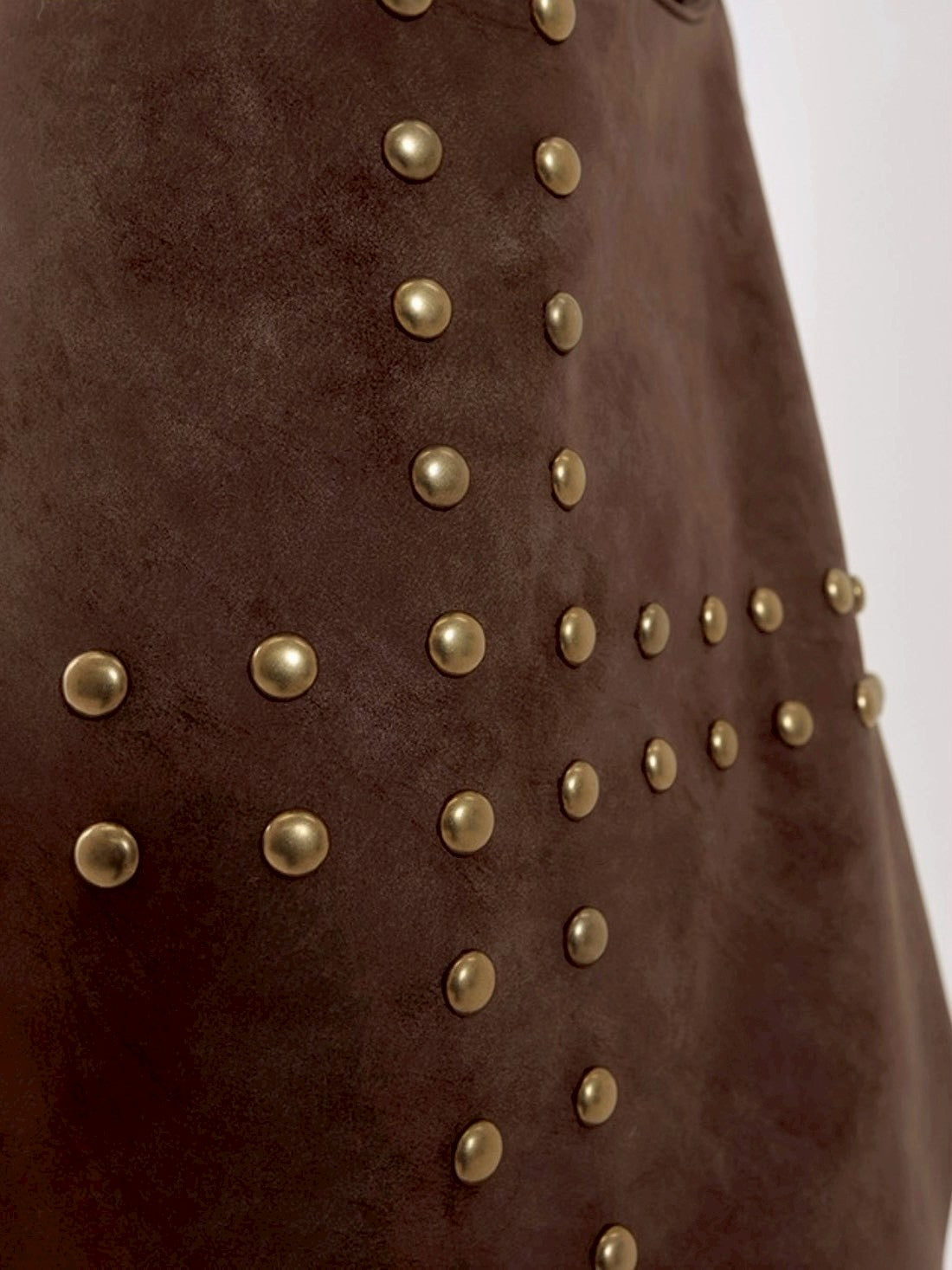 【runningHIGH】STUDDED NUBUCK MESSENGER BAG