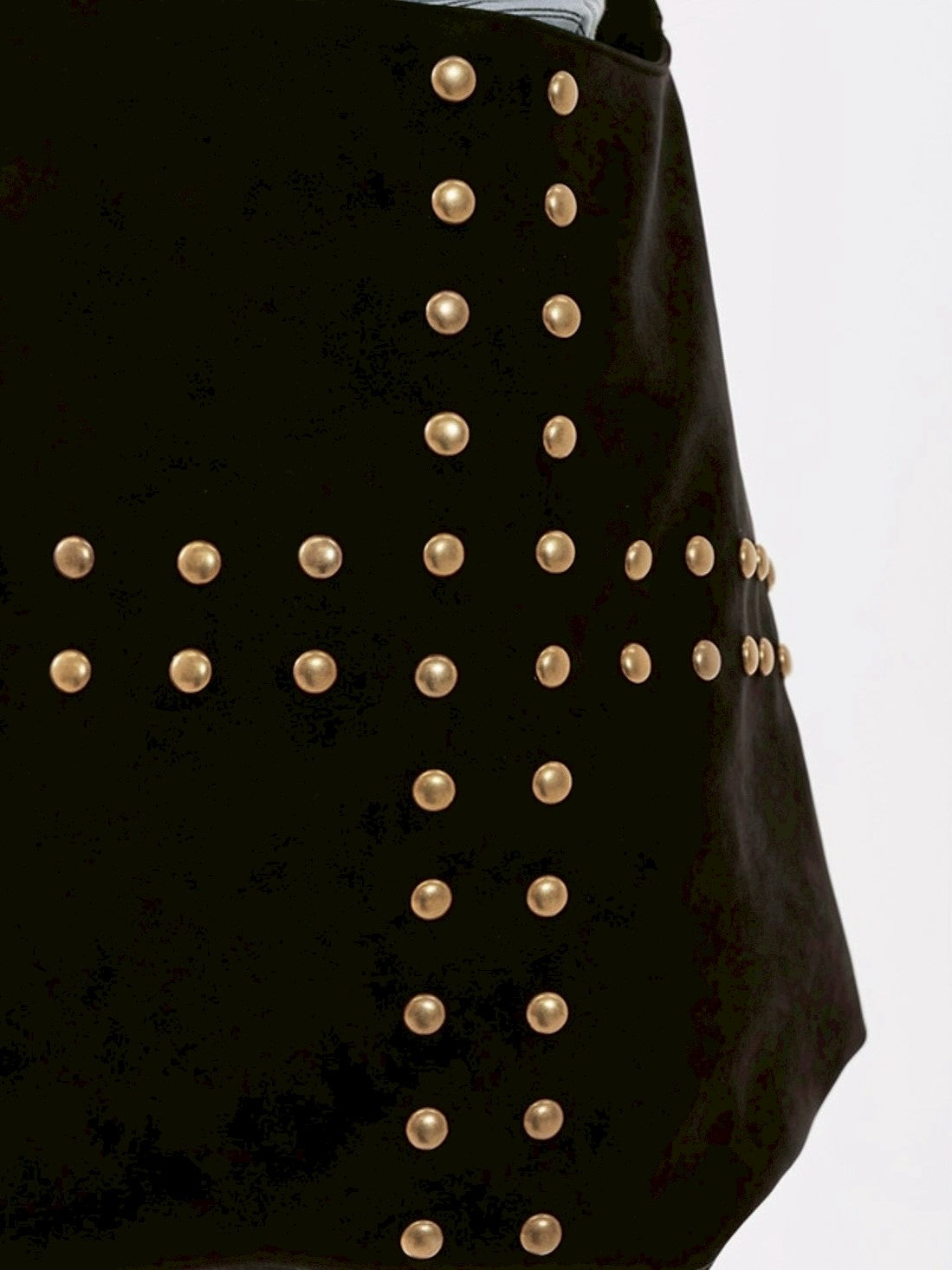 【runningHIGH】STUDDED NUBUCK MESSENGER BAG