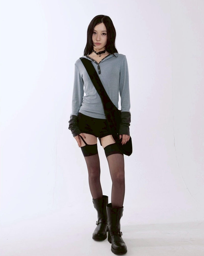 【runningHIGH】STRIPE BUTTON SLIM HOODIE