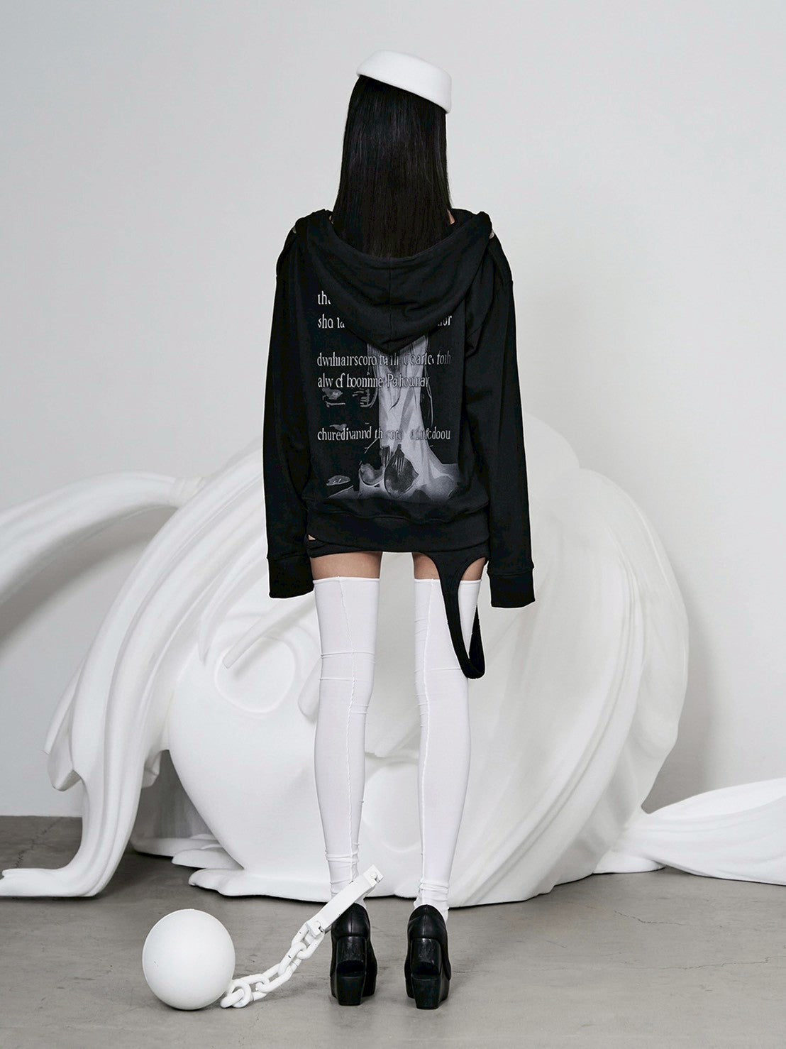 【bonnae】Ai zip-up hoodie