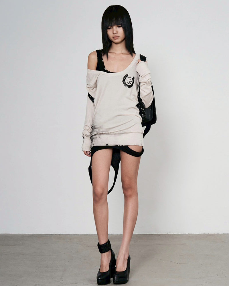 【bonnae】Beaded plunge neck top