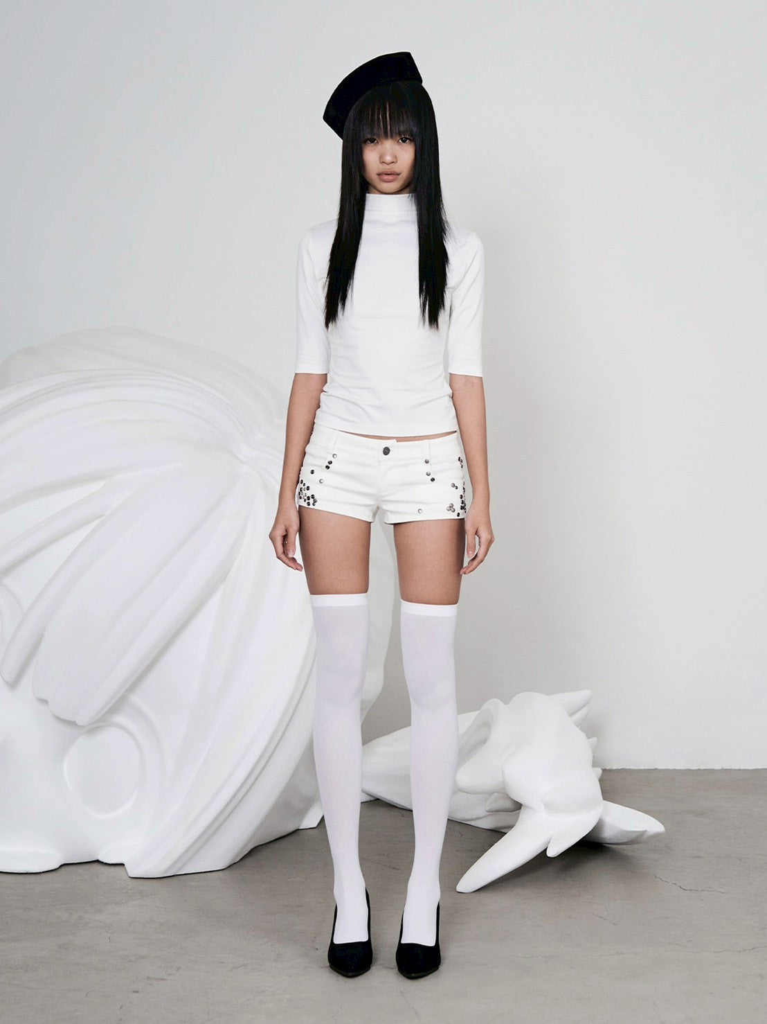 【bonnae】Studded shorts