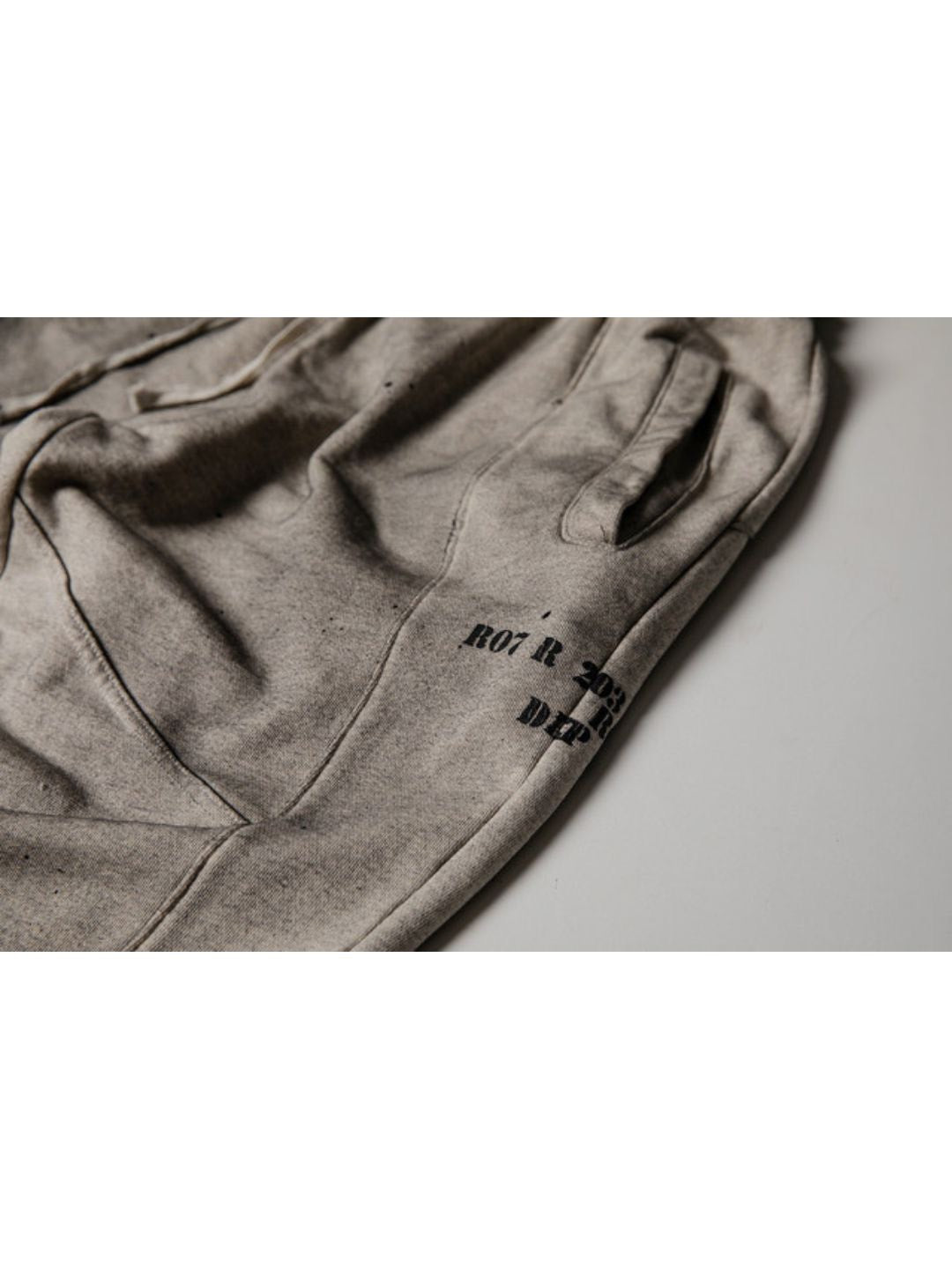 【roaringrad】Dirty Double Waist Sweat Pants
