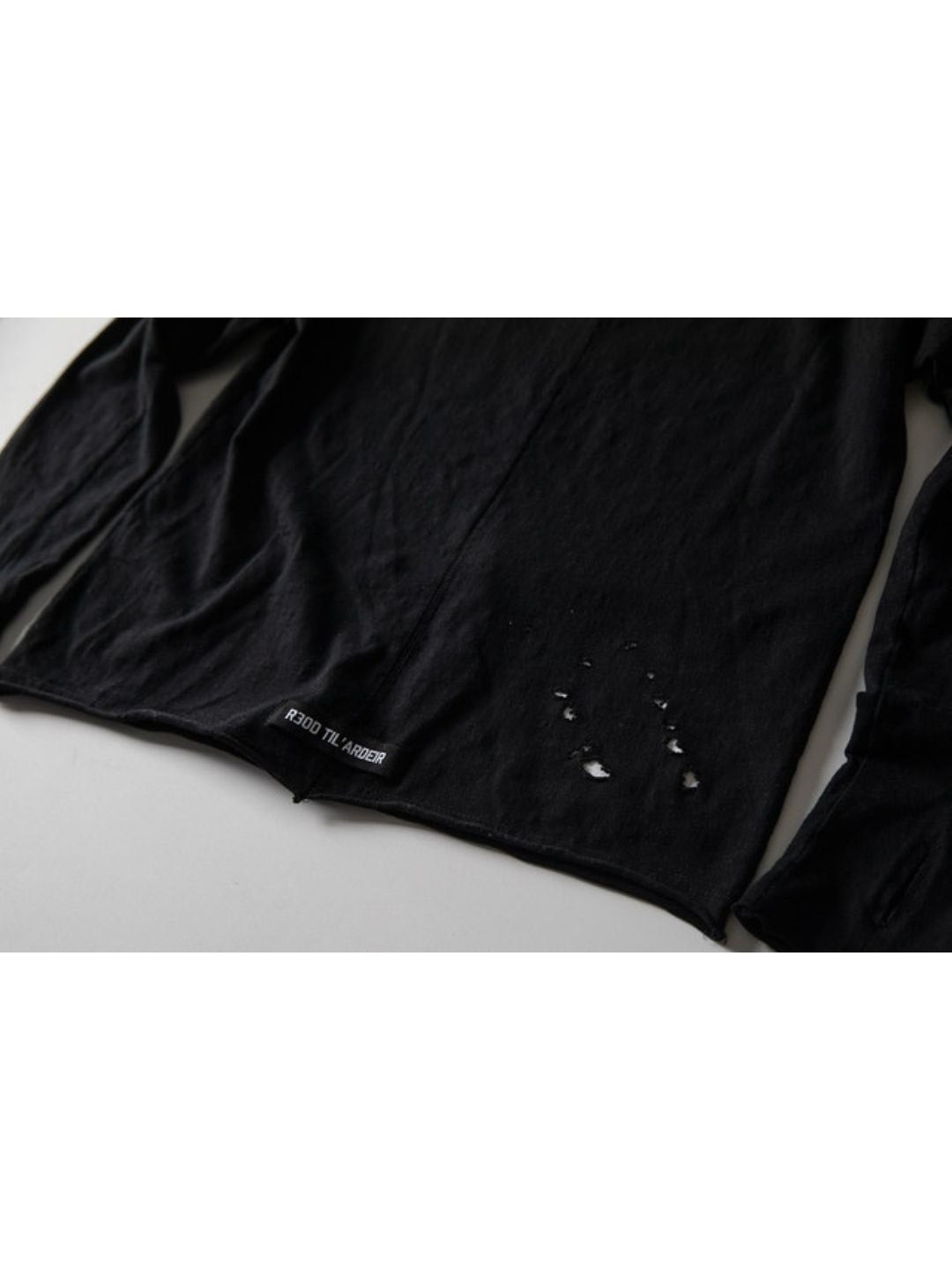 【roaringrad】Slub Distressed Long Sleeve