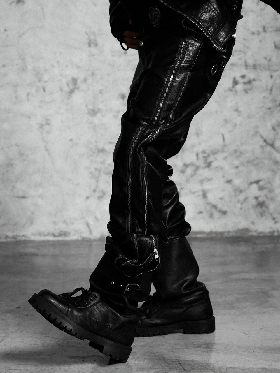 【Rosen Kreuz】MULTI-ZIP GUARD LEATHER PANTS