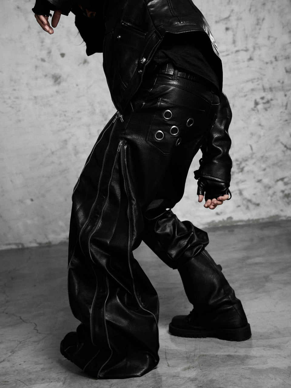 【Rosen Kreuz】MULTI-ZIP GUARD LEATHER PANTS