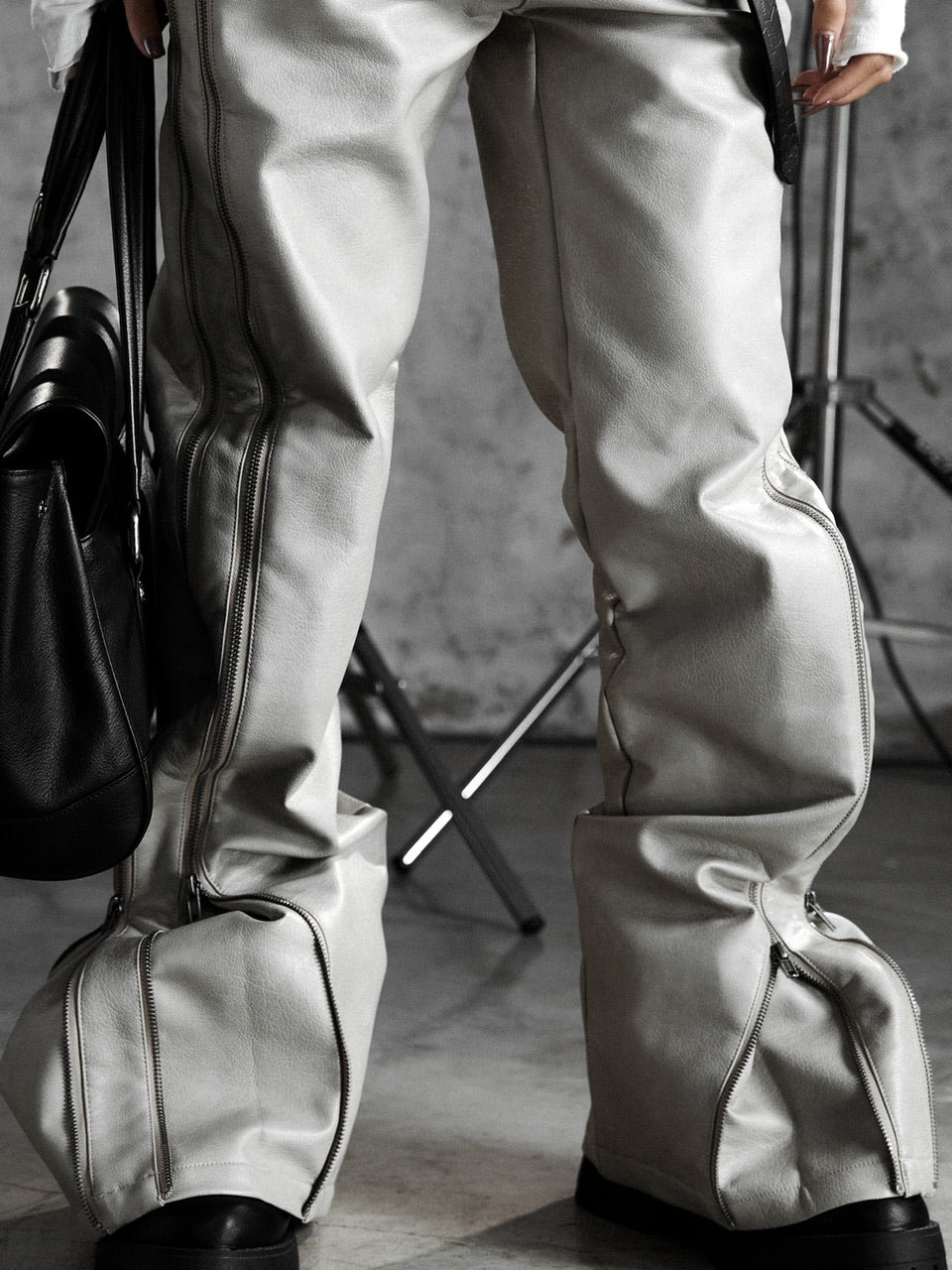 【Rosen Kreuz】MULTI-ZIP GUARD LEATHER PANTS
