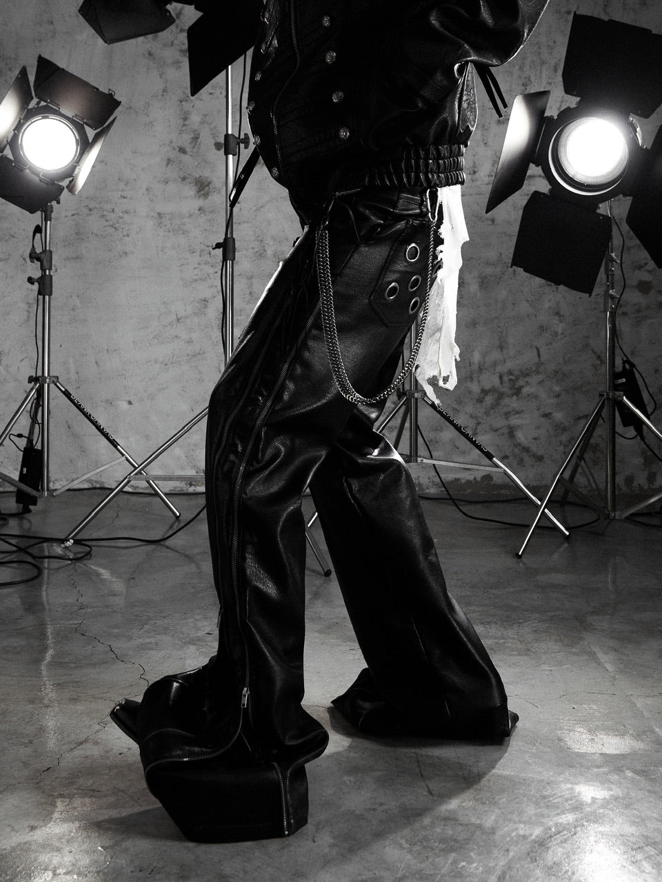 【Rosen Kreuz】MULTI-ZIP GUARD LEATHER PANTS