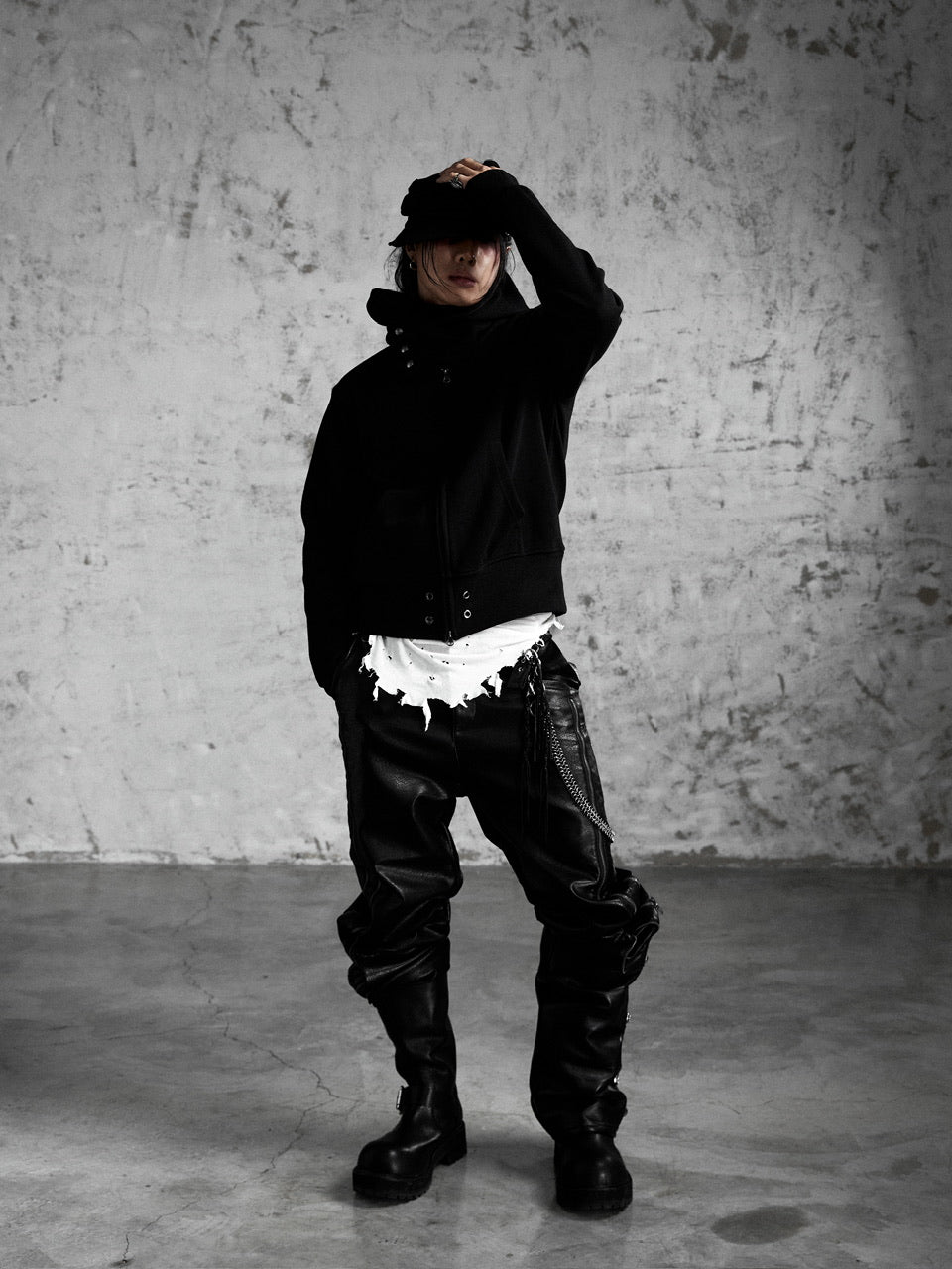 【Rosen Kreuz】GUARD NECK ZIP HOODIE