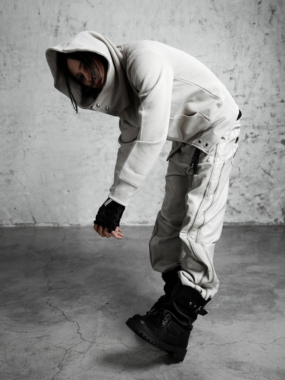 【Rosen Kreuz】GUARD NECK ZIP HOODIE