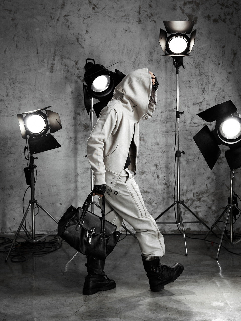【Rosen Kreuz】GUARD NECK ZIP HOODIE