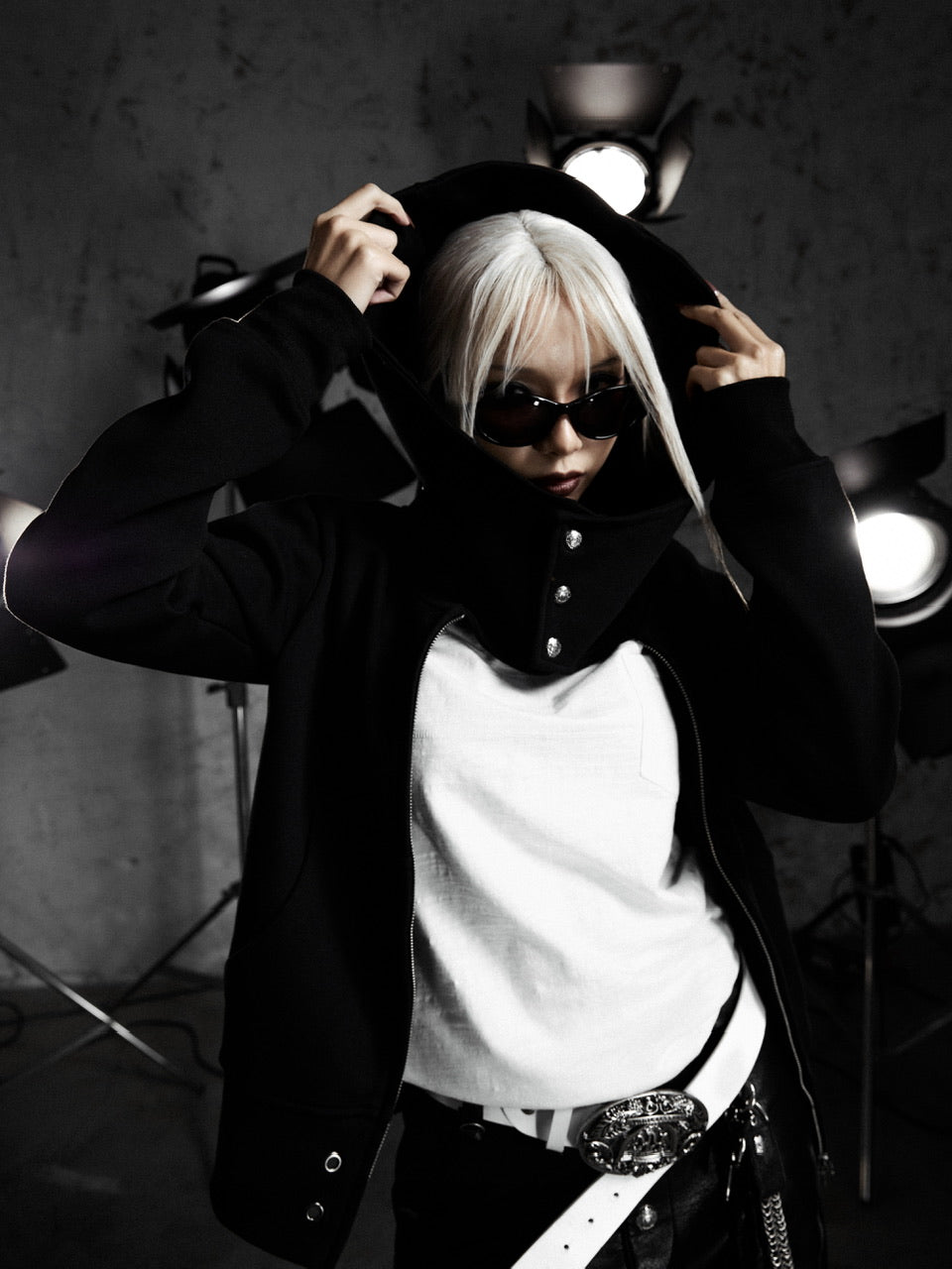 【Rosen Kreuz】GUARD NECK ZIP HOODIE