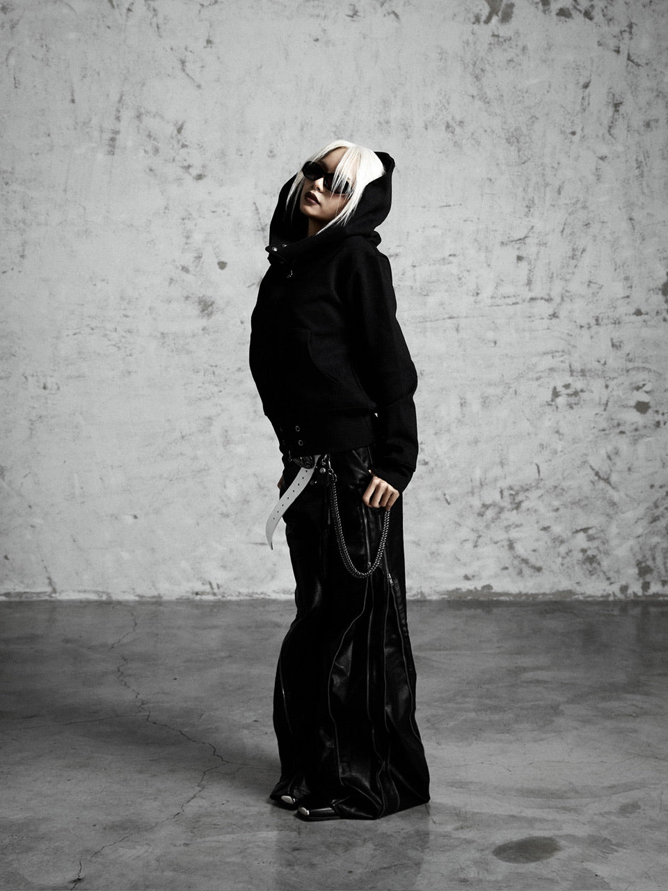 【Rosen Kreuz】GUARD NECK ZIP HOODIE