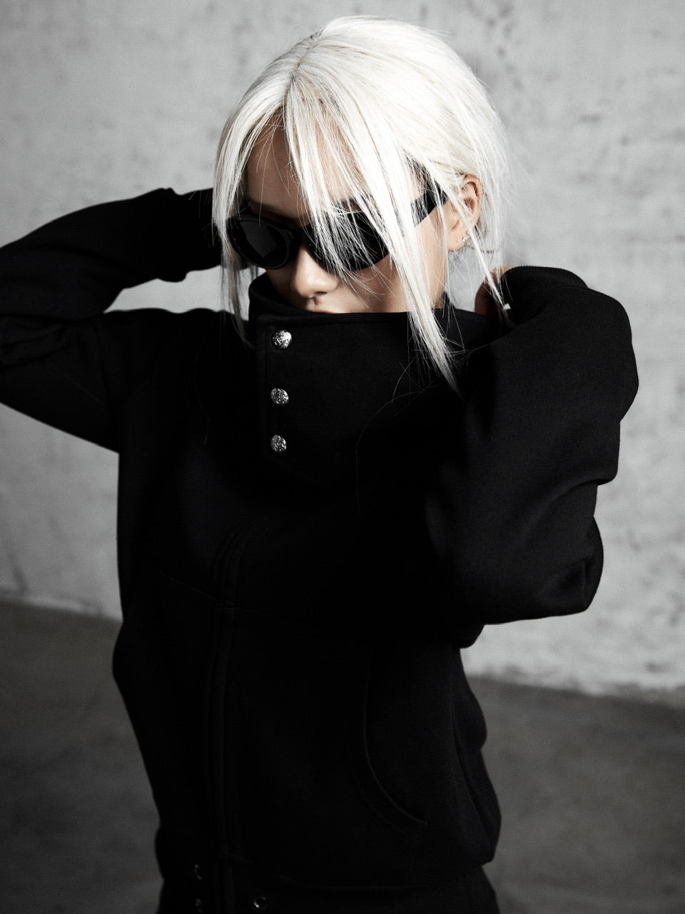 【Rosen Kreuz】GUARD NECK ZIP HOODIE