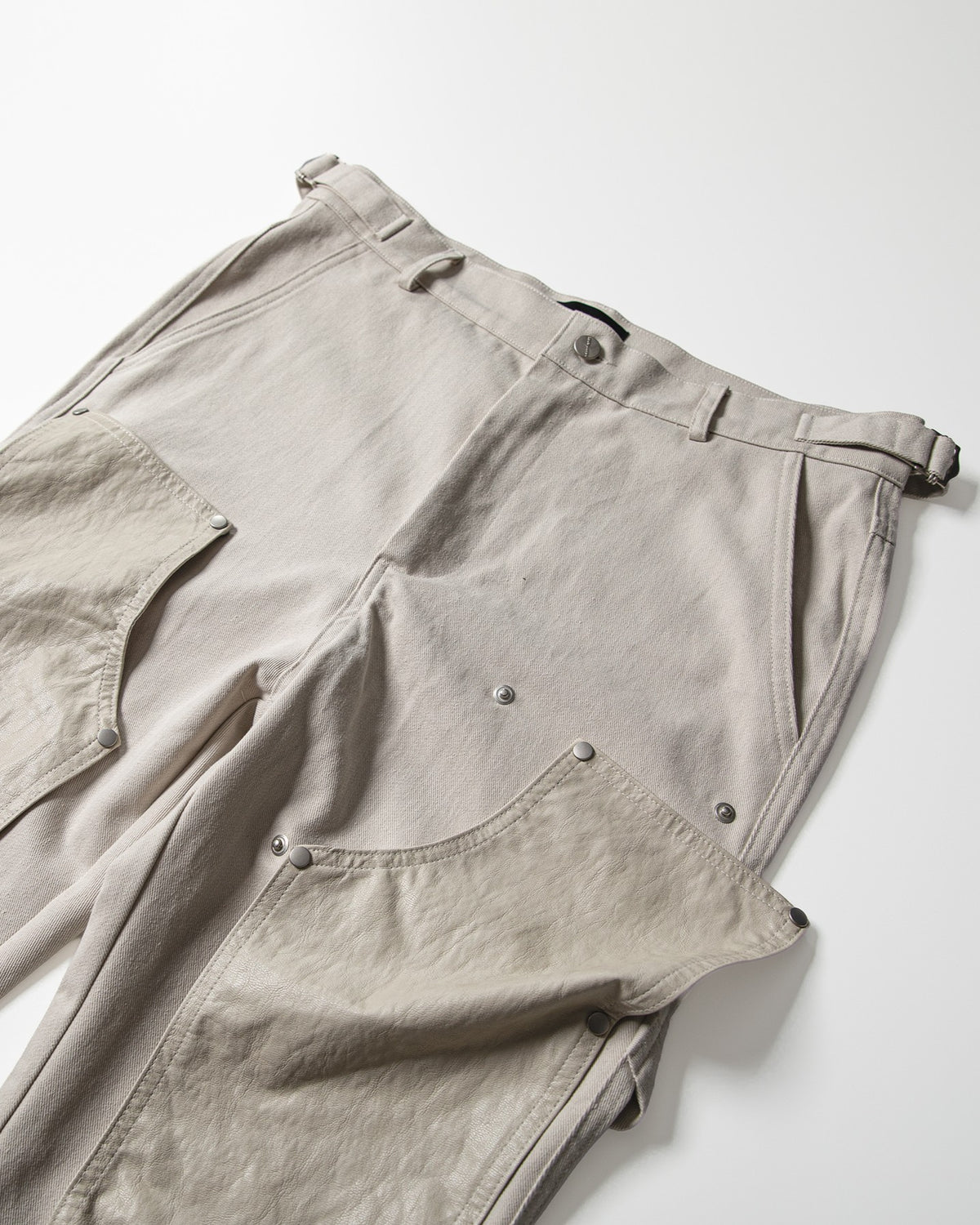 【roaringrad】Double Knee Carpenter Flared Pants