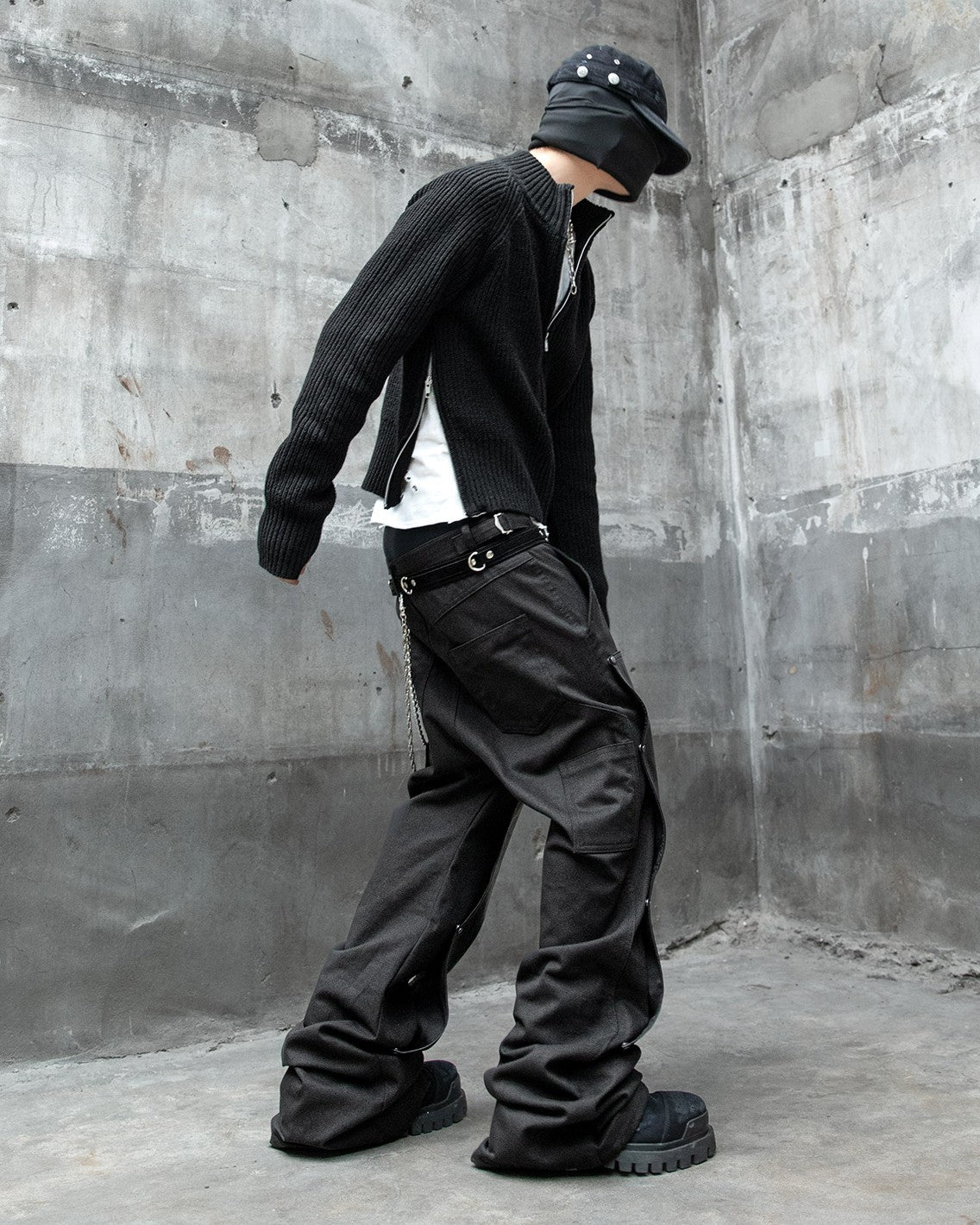 【roaringrad】Side-Zip Crop Knit Zip-Up