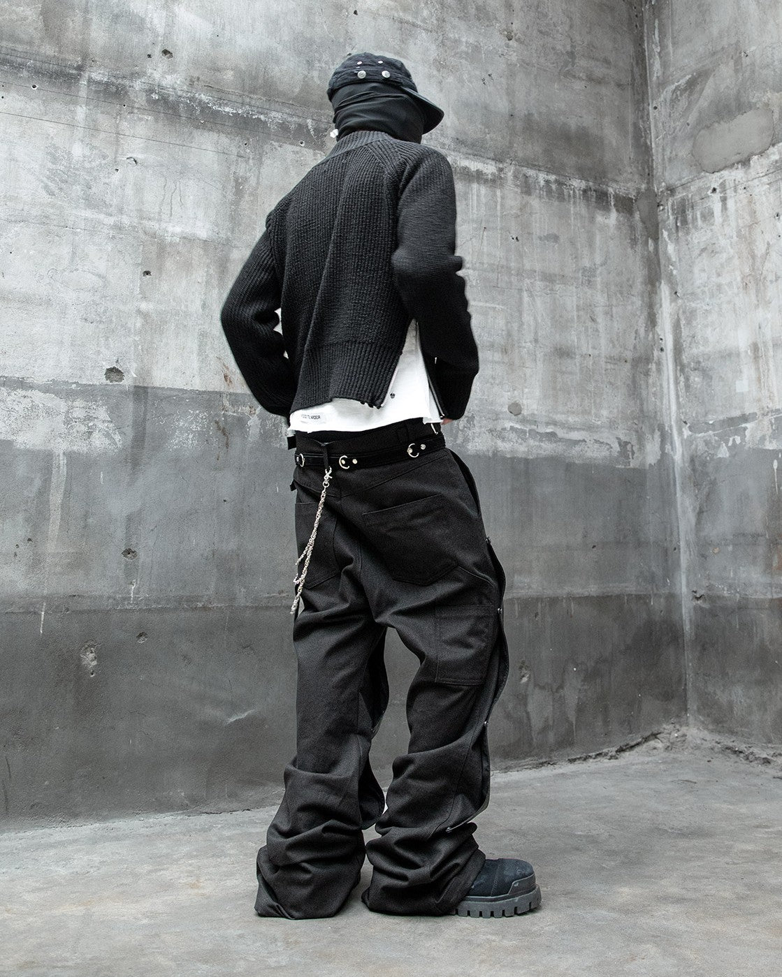 【roaringrad】Side-Zip Crop Knit Zip-Up