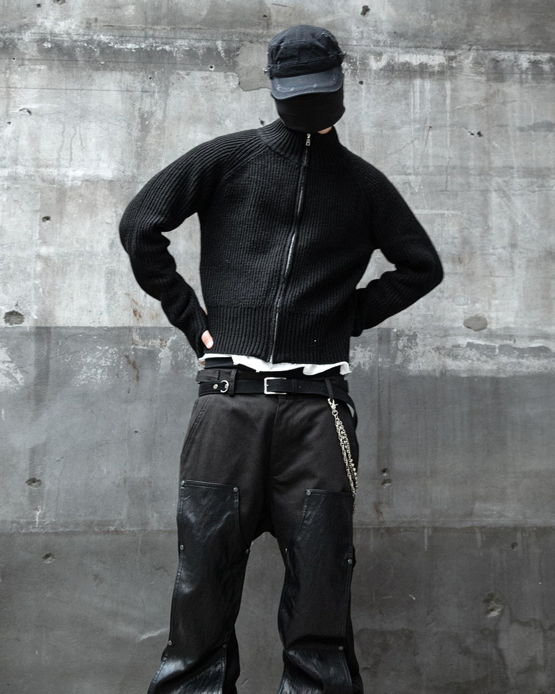 【roaringrad】Side-Zip Crop Knit Zip-Up