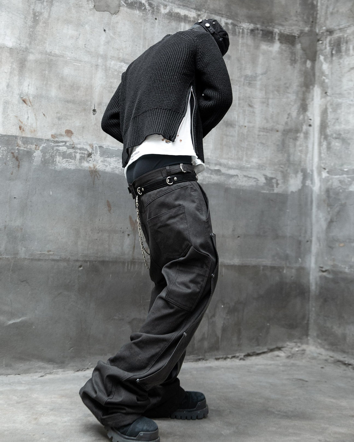 【roaringrad】Side-Zip Crop Knit Zip-Up