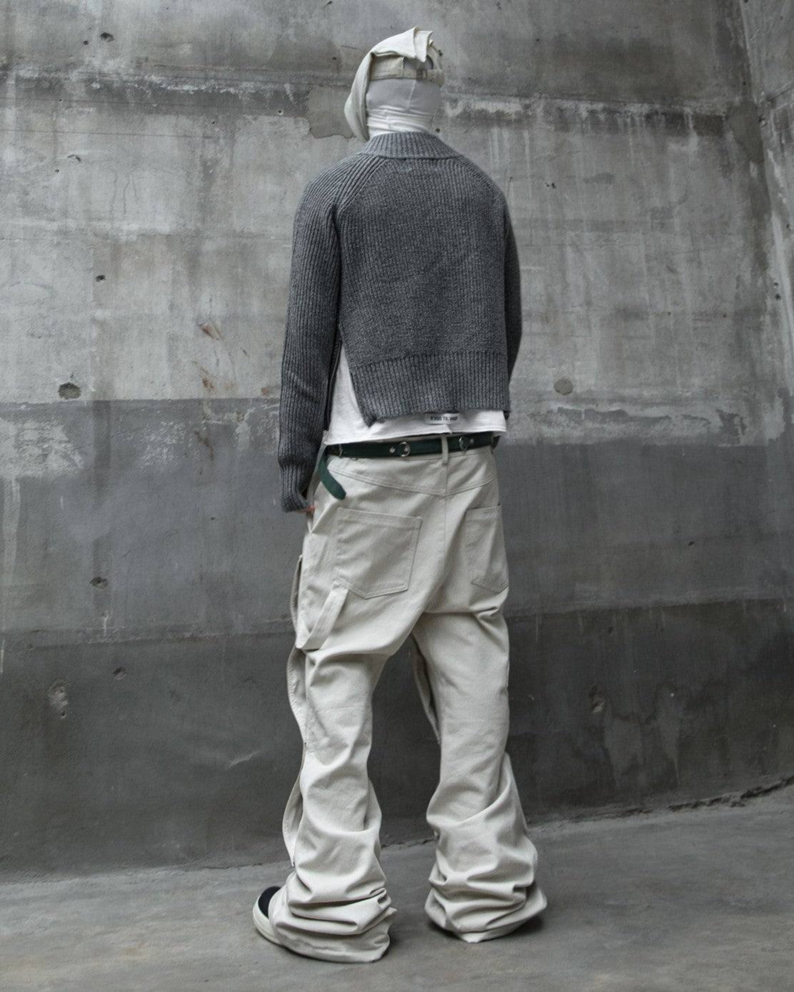 【roaringrad】Side-Zip Crop Knit Zip-Up