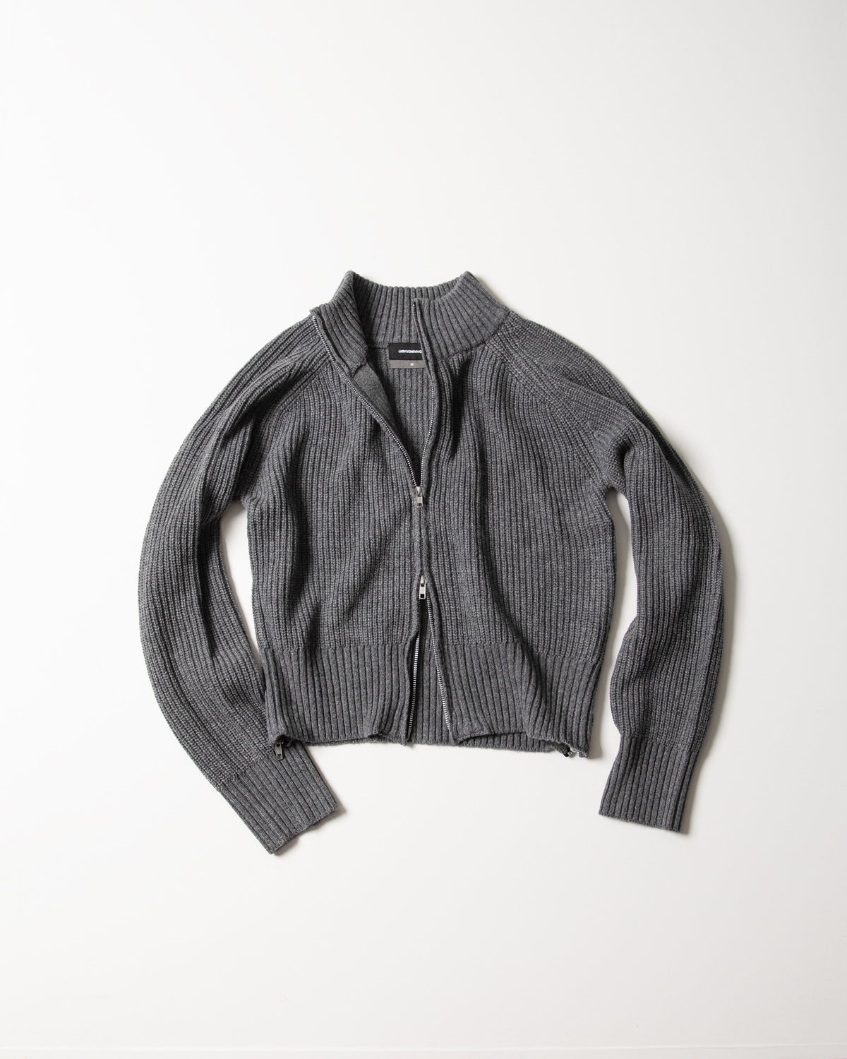【roaringrad】Side-Zip Crop Knit Zip-Up