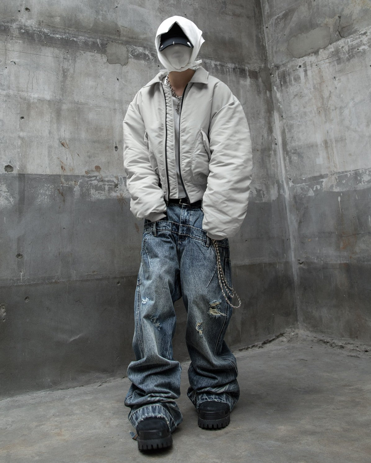 【roaringrad】26 Shirring Crop Bomber