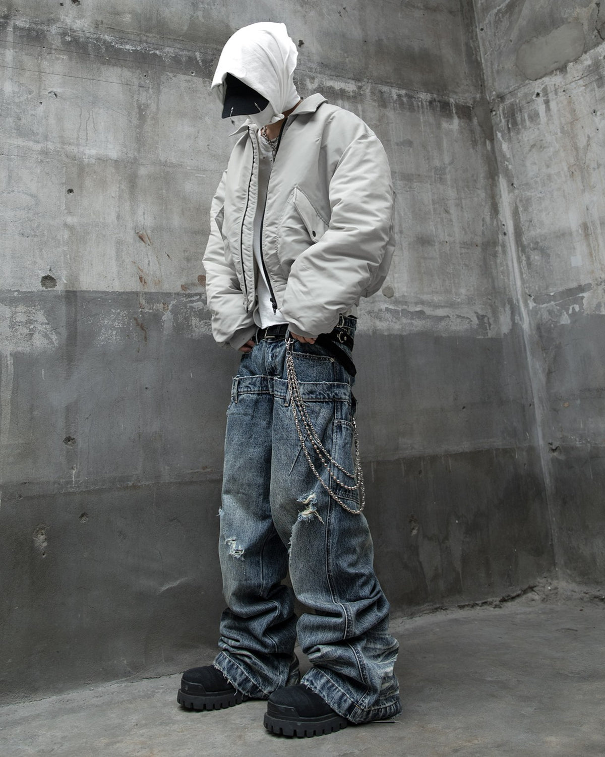 【roaringrad】26 Shirring Crop Bomber