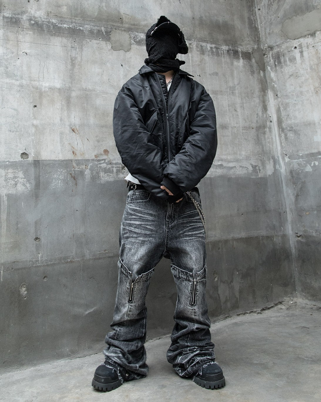 【roaringrad】26 Shirring Crop Bomber