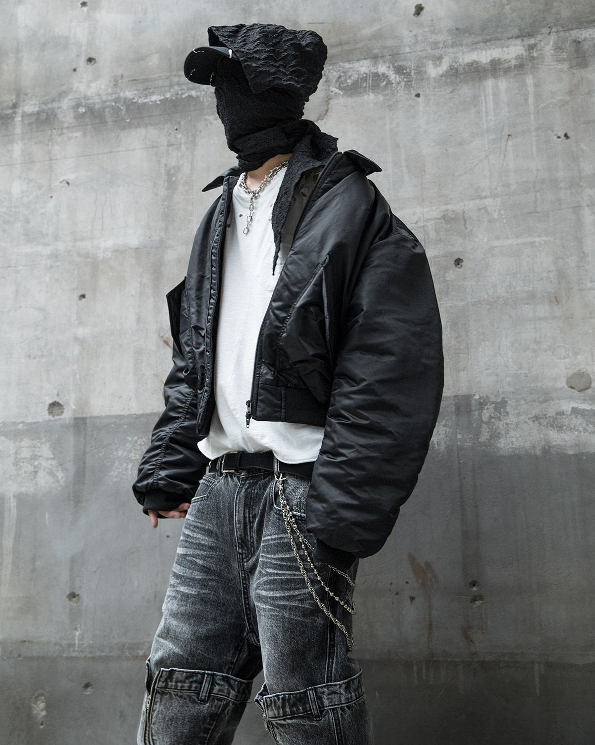 【roaringrad】26 Shirring Crop Bomber