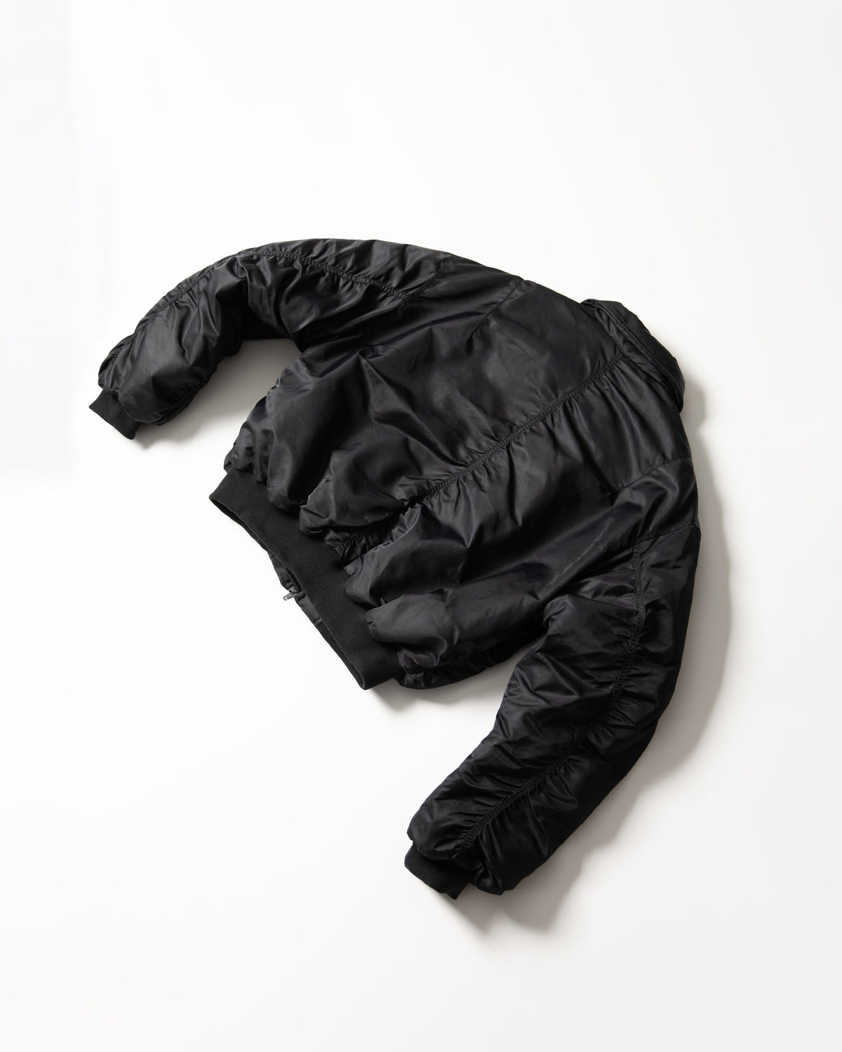 【roaringrad】26 Shirring Crop Bomber