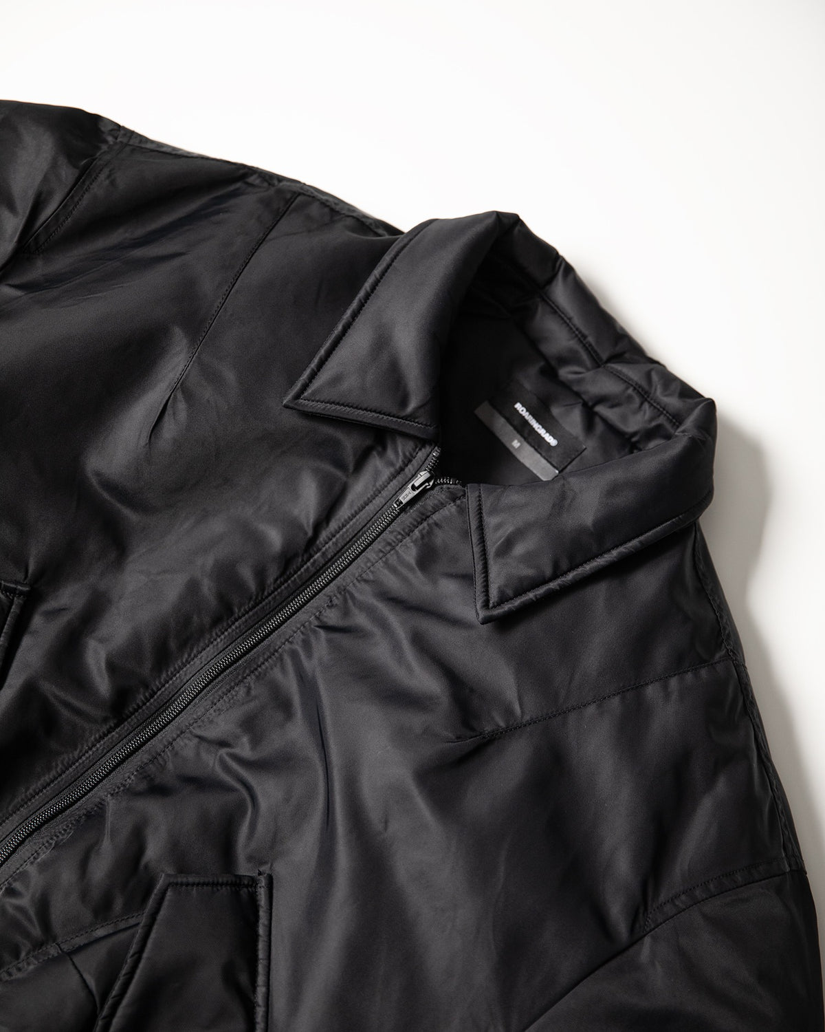 【roaringrad】26 Shirring Crop Bomber