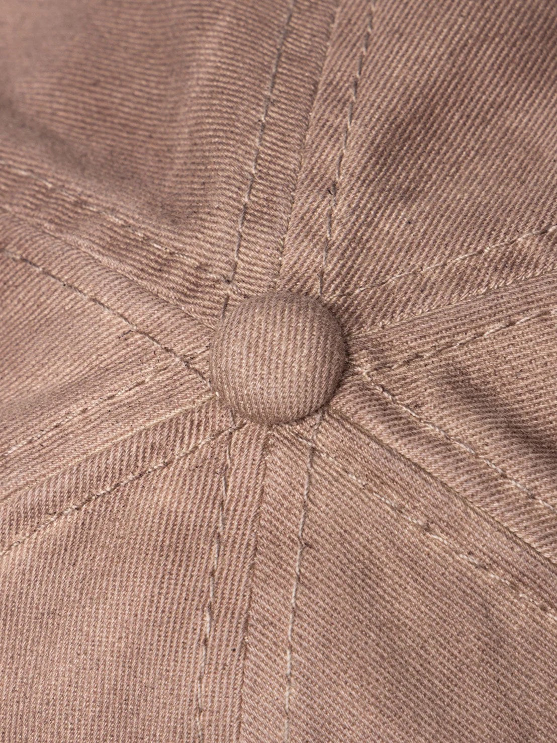 【SUPPLIER】Ripped Brim Heart Tribal 6 Panel Cap