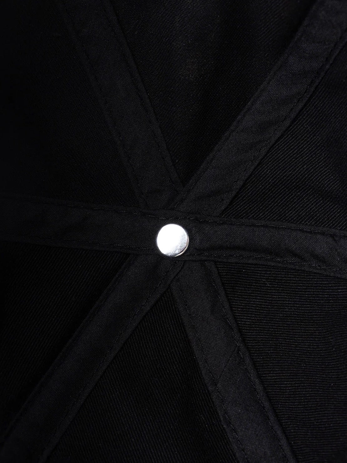 【SUPPLIER】Ripped Brim Heart Tribal 6 Panel Cap